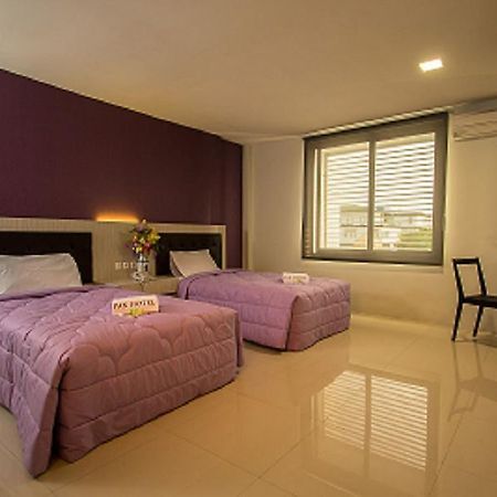 Pax Hotel Jakarta Eksteriør billede